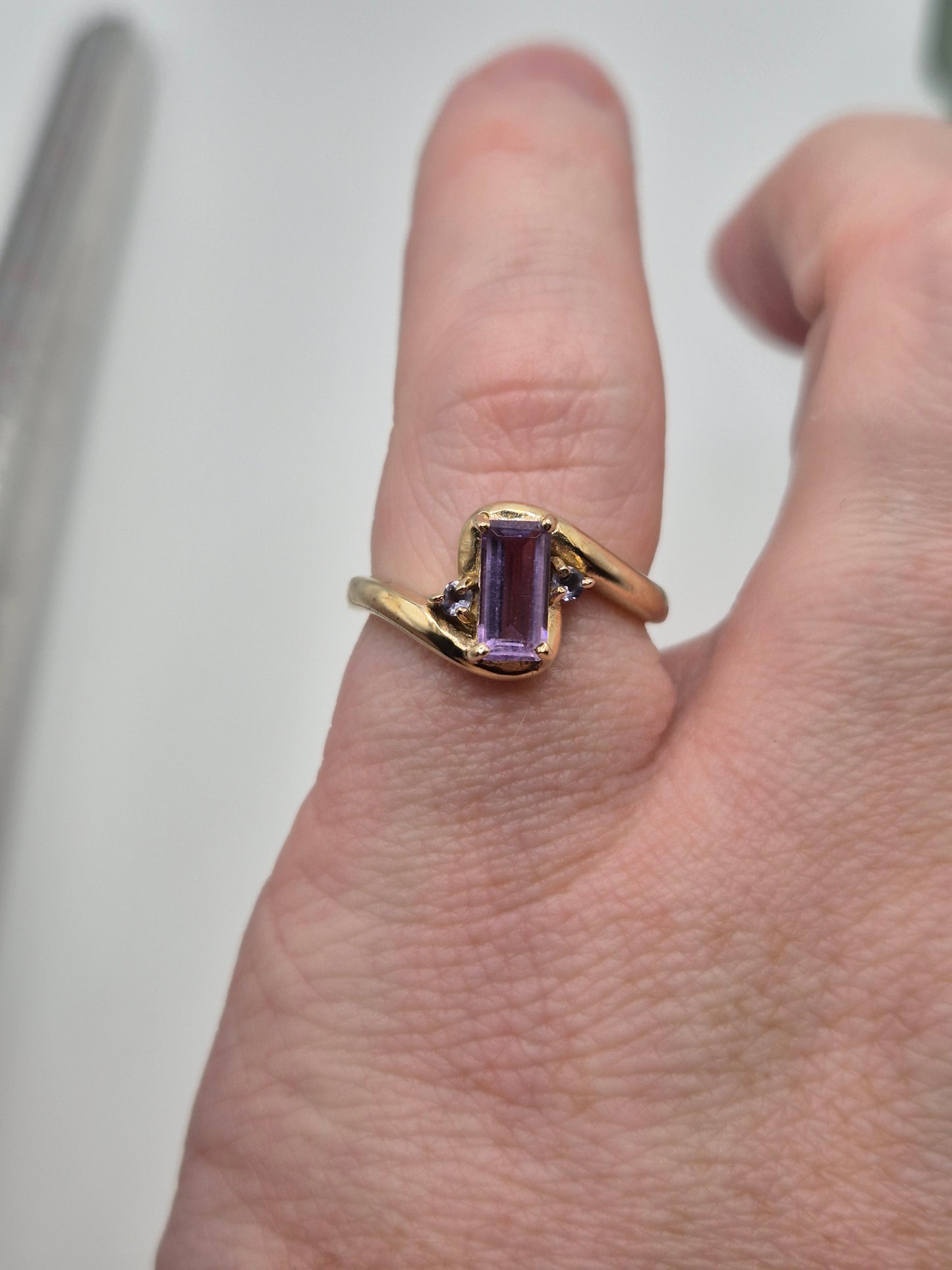 9ct gold amethyst ring