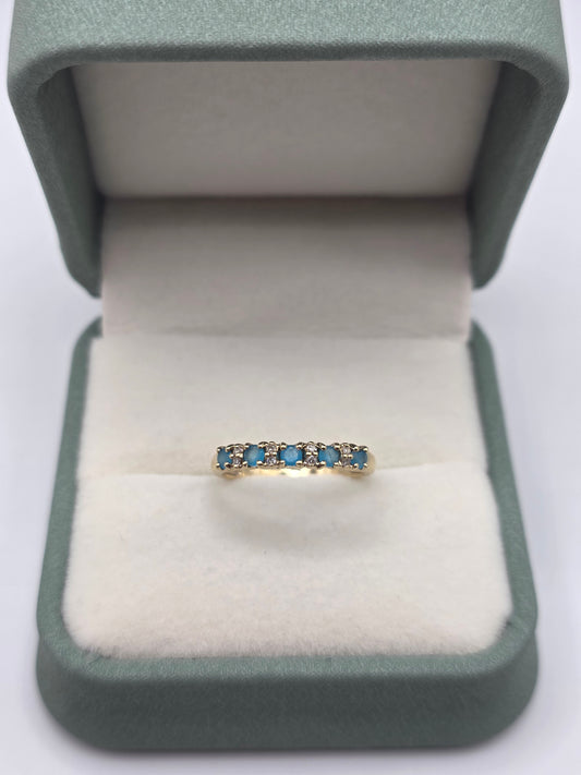 9ct gold blue apatite and diamond ring