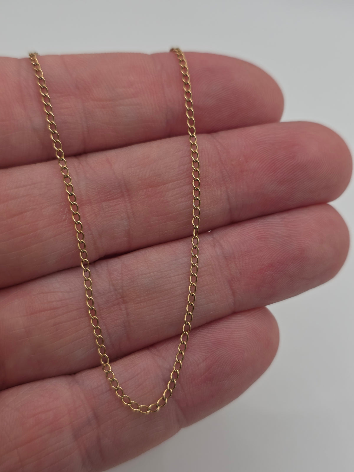 9ct gold chain (124)