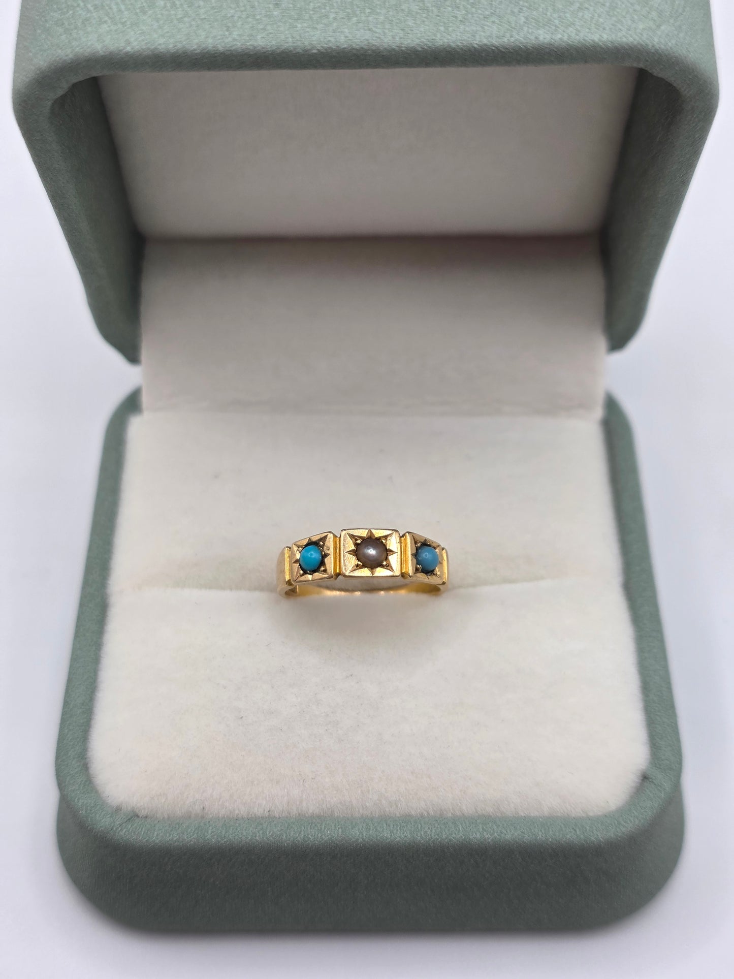 Antique 18ct gold turquoise and pearl gypsy ring