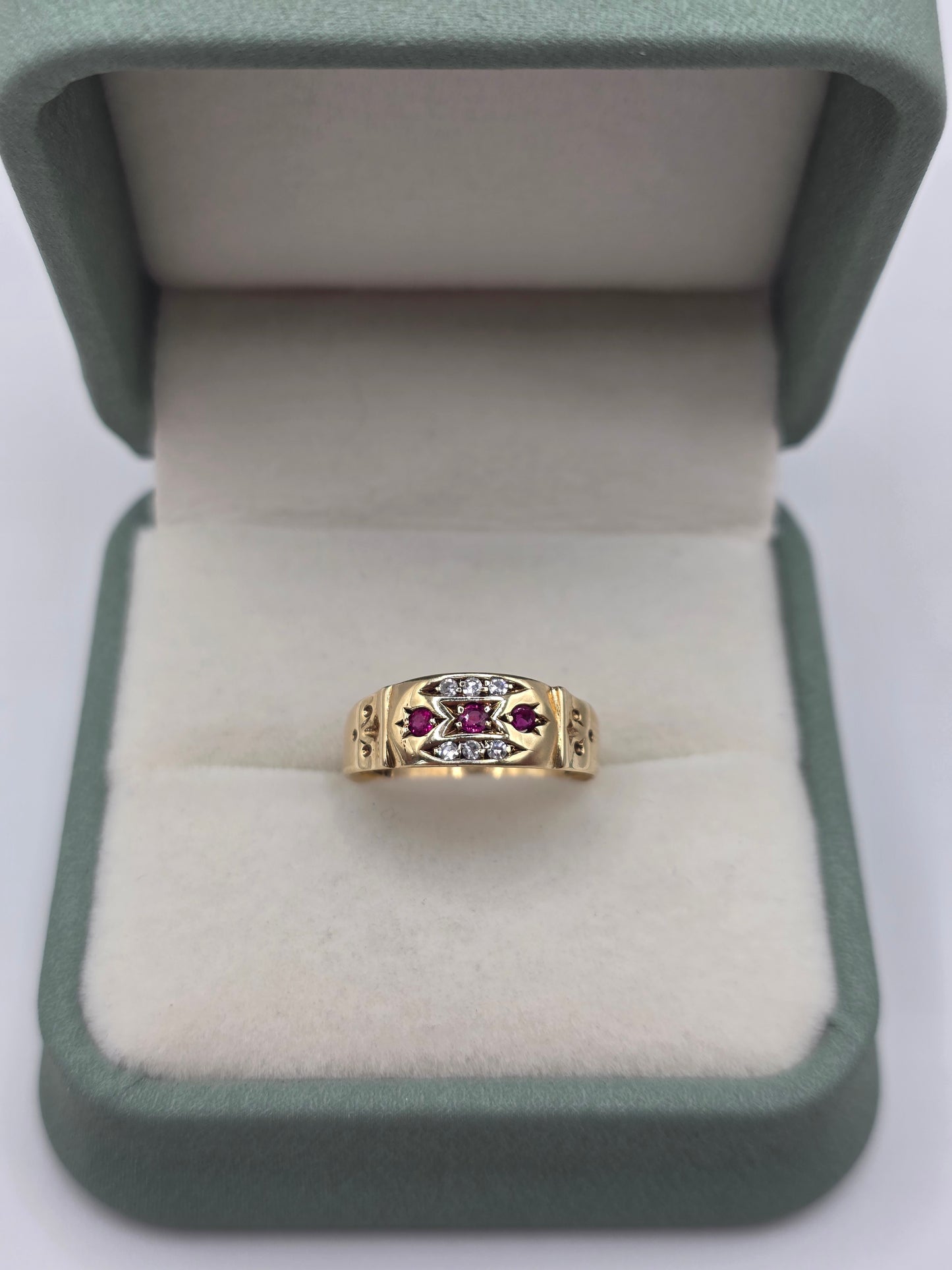 9ct gold ruby and diamond ring