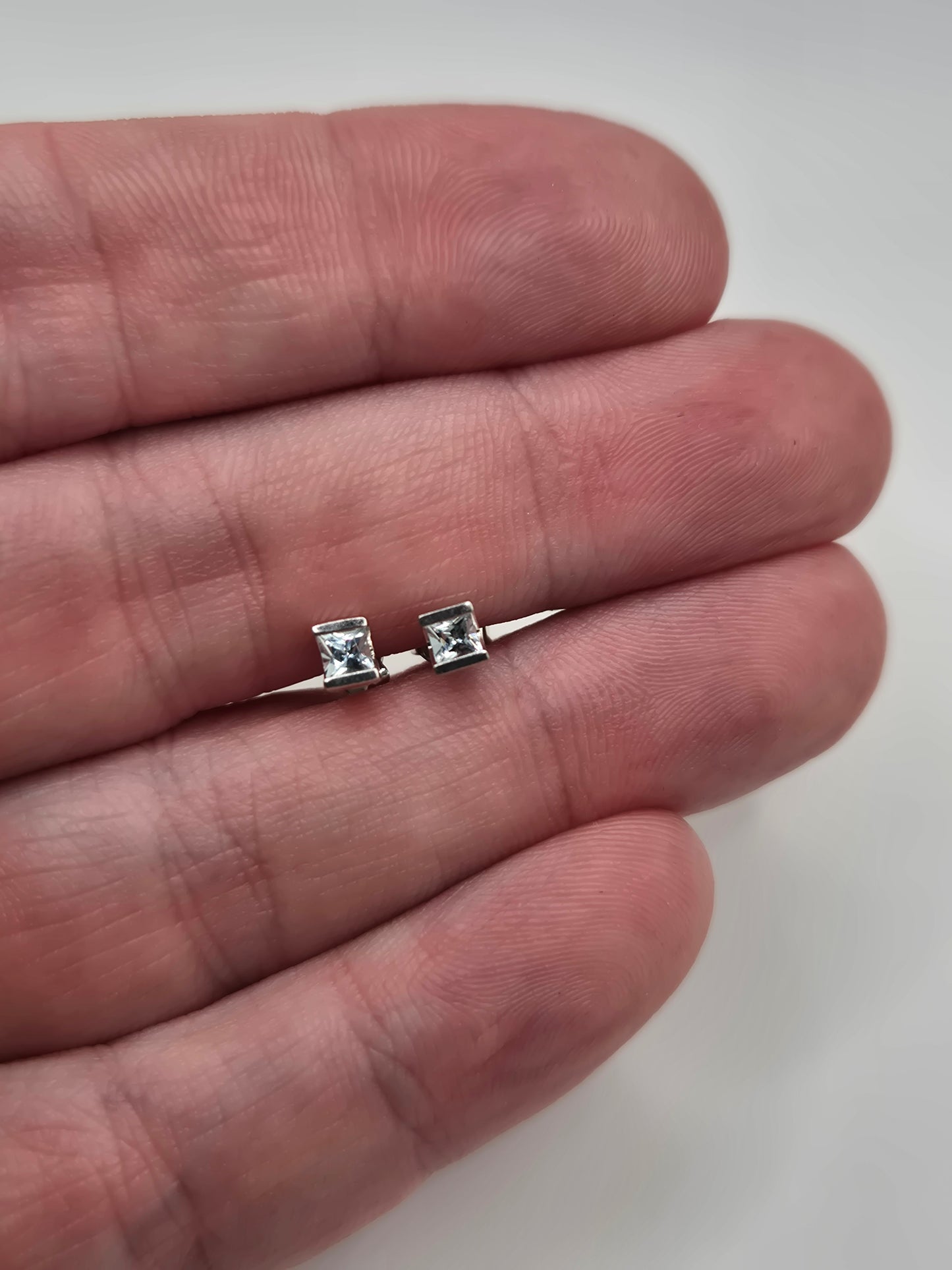 9ct white gold topaz earrings