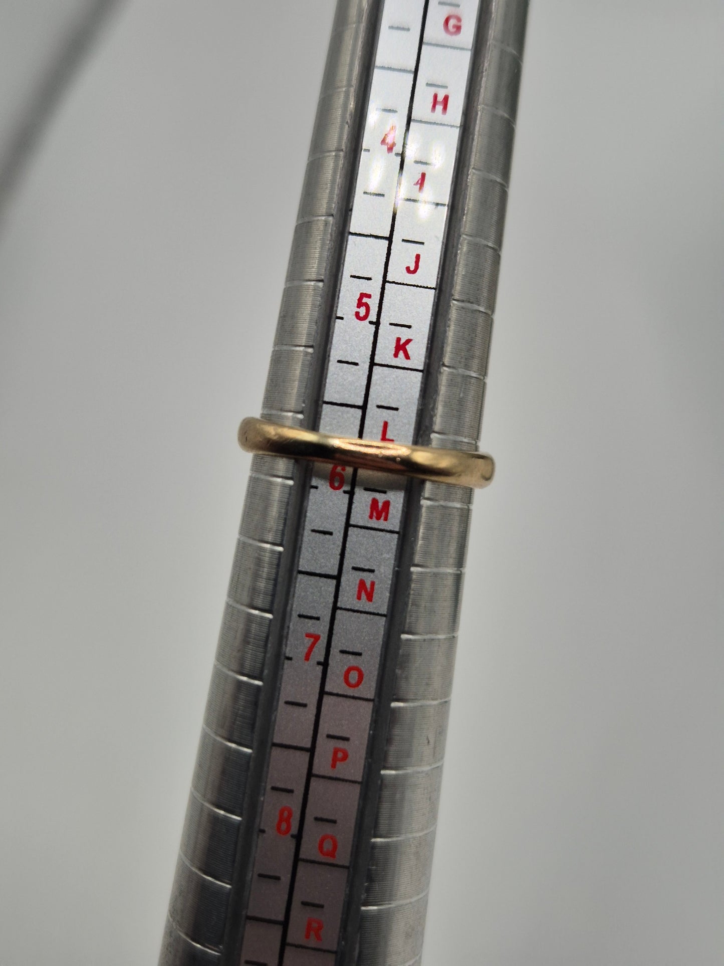 9ct gold amethyst ring