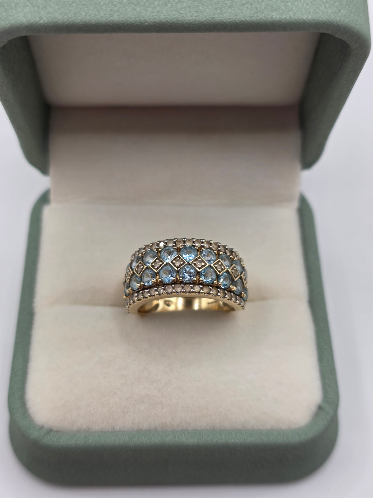 9ct gold topaz ring
