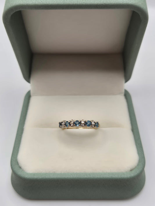 9ct gold topaz and diamond ring