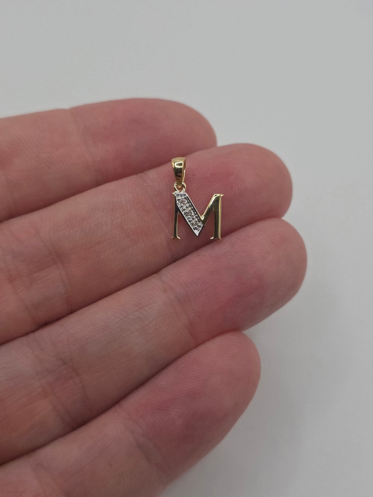 9ct gold diamond initial M pendant