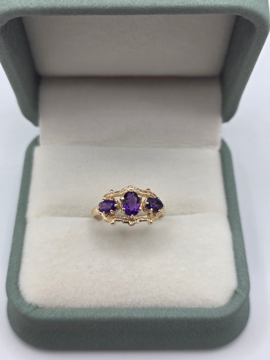 9ct gold amethyst ring