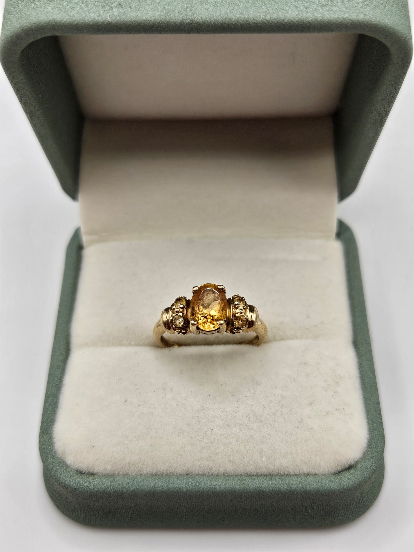 9ct gold citrine ring