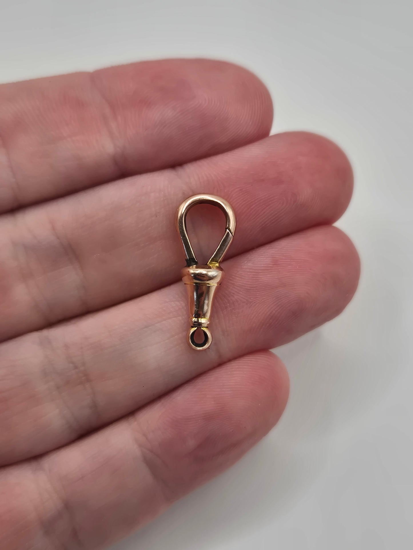 9ct rose gold dog clip (1)