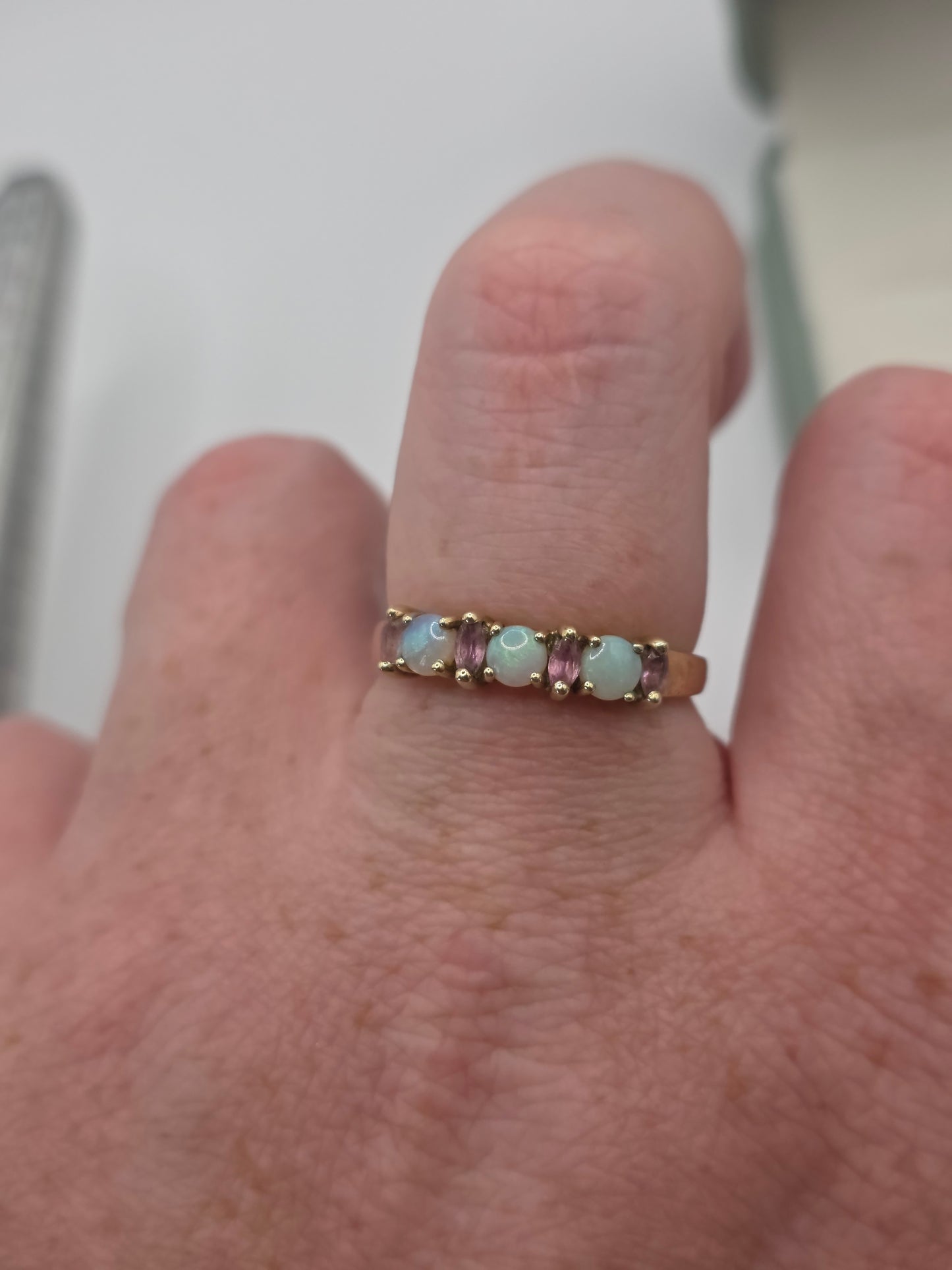 9ct gold opal and tourmaline ring