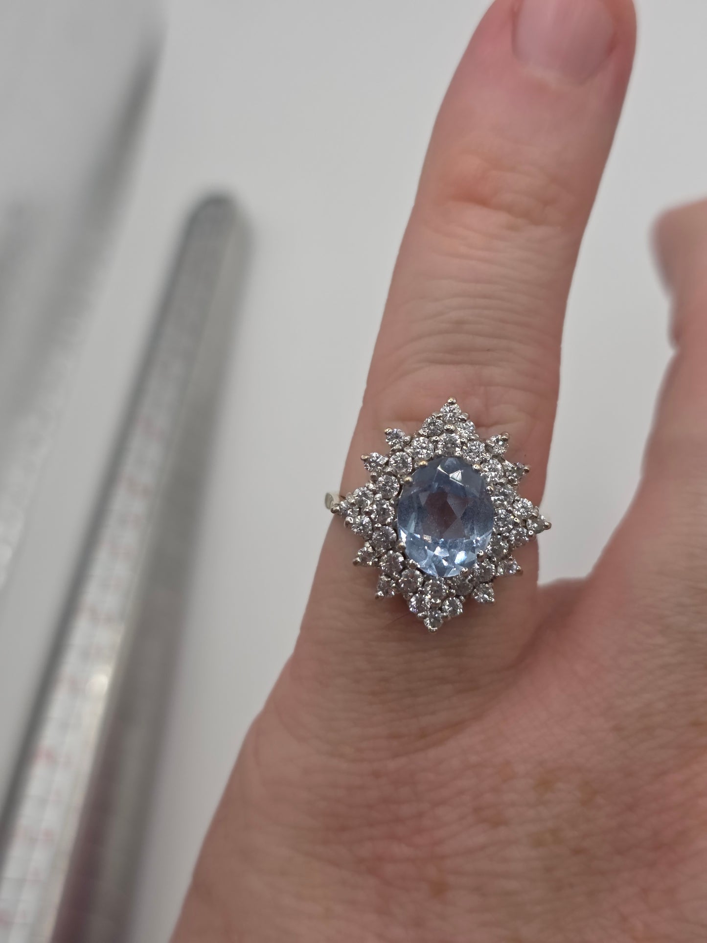 9ct gold aquamarine and cz ring