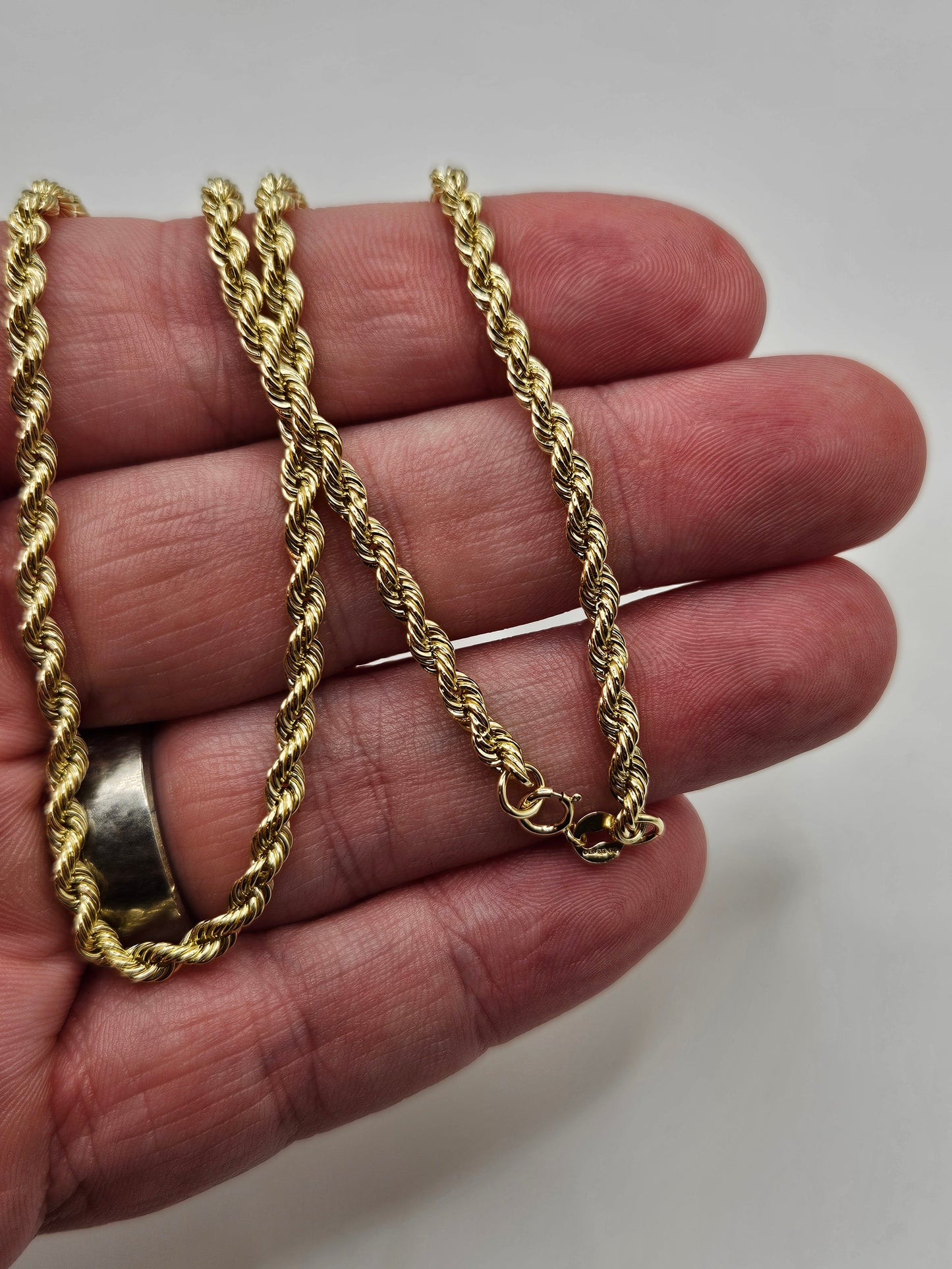 9ct gold rope chain