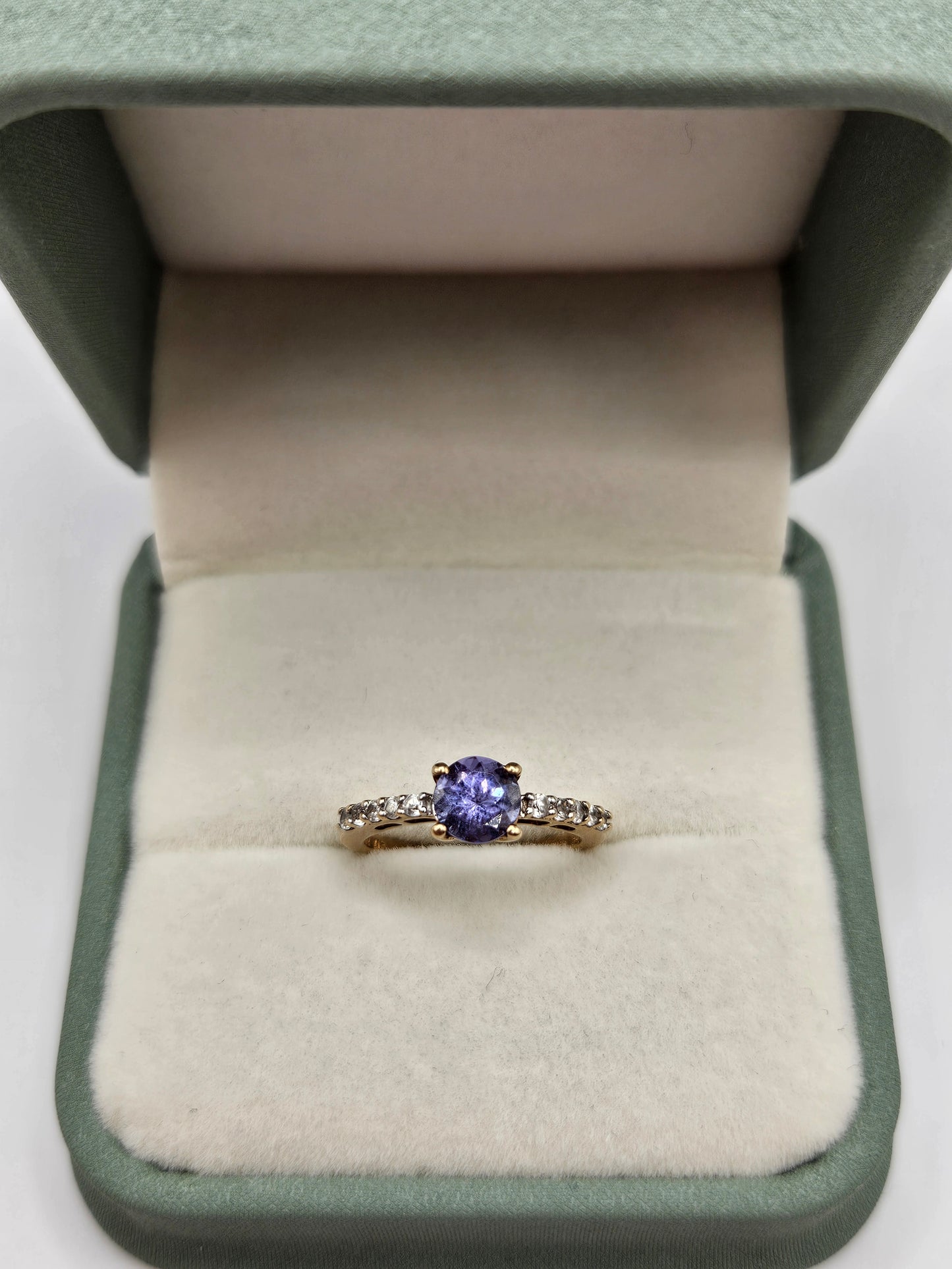 9ct gold tanzanite and zircon ring