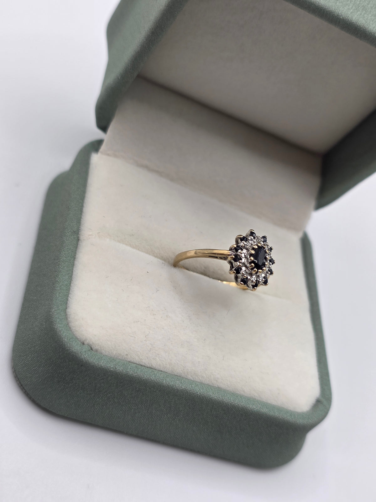 9ct gold sapphire and diamond ring