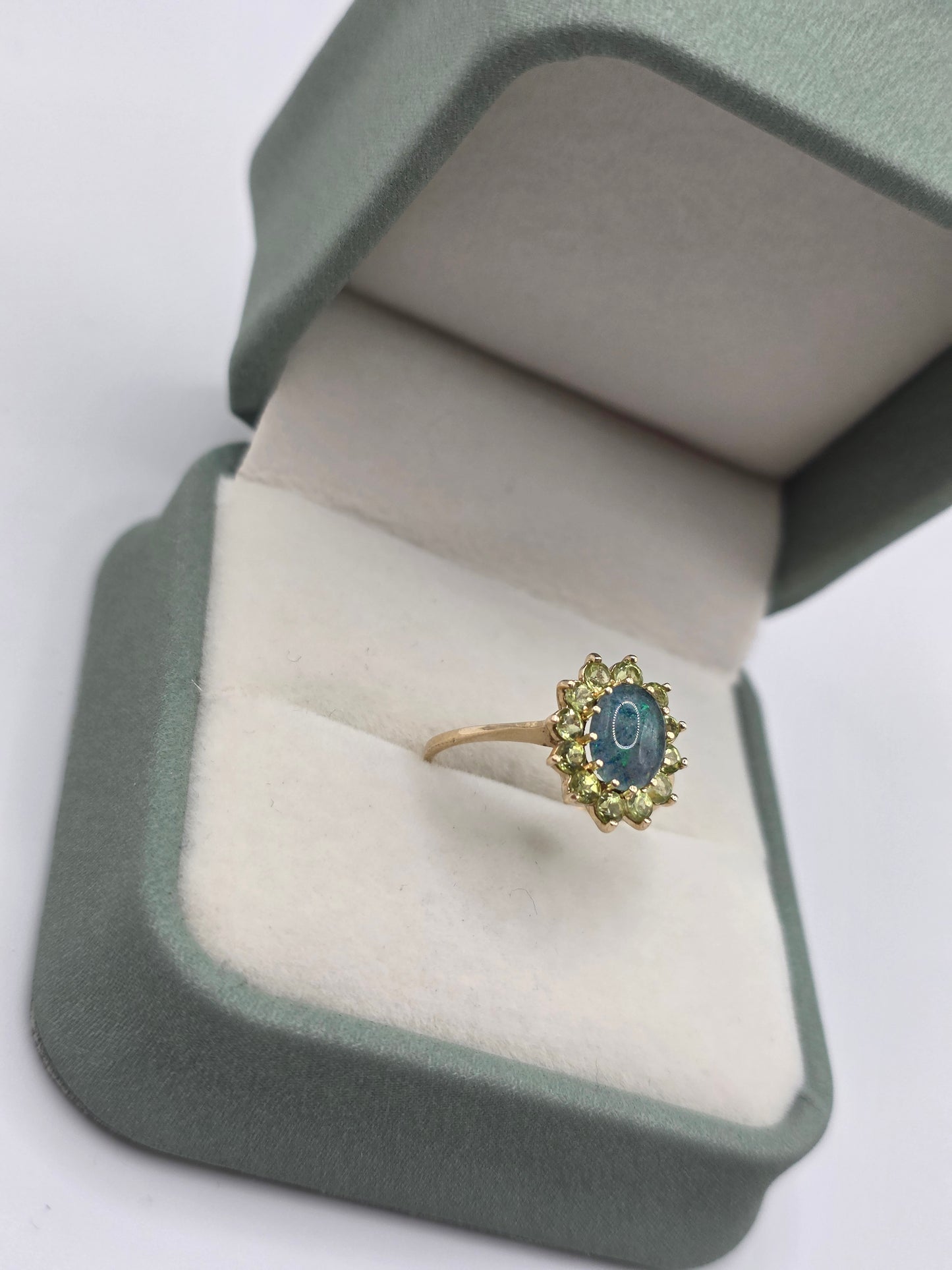 9ct gold opal triplet and peridot ring