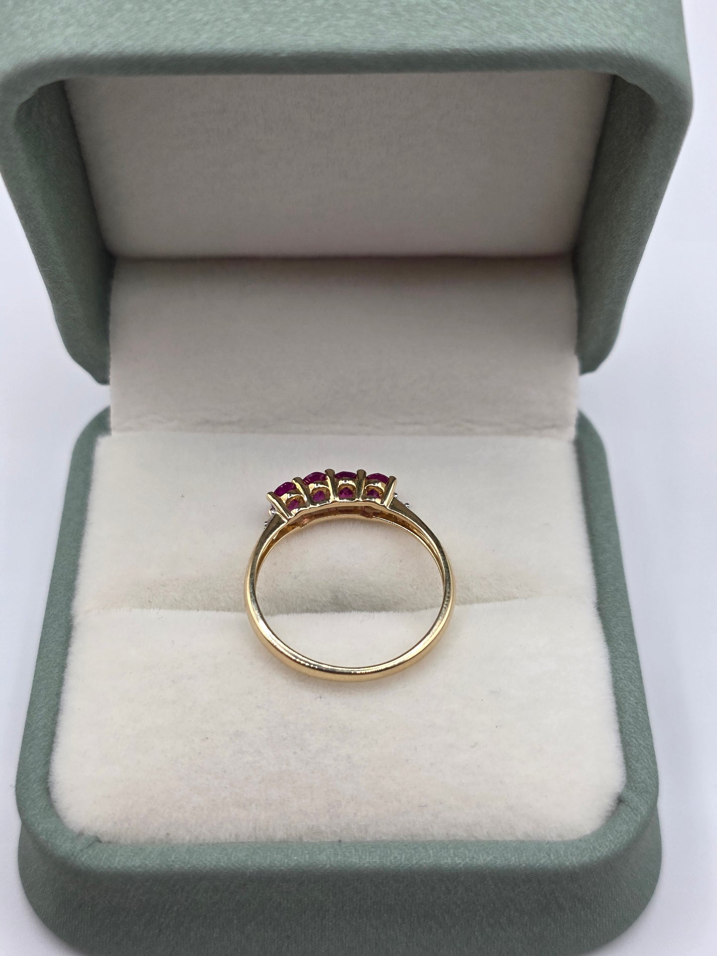 9ct gold pink sapphire and zircon ring