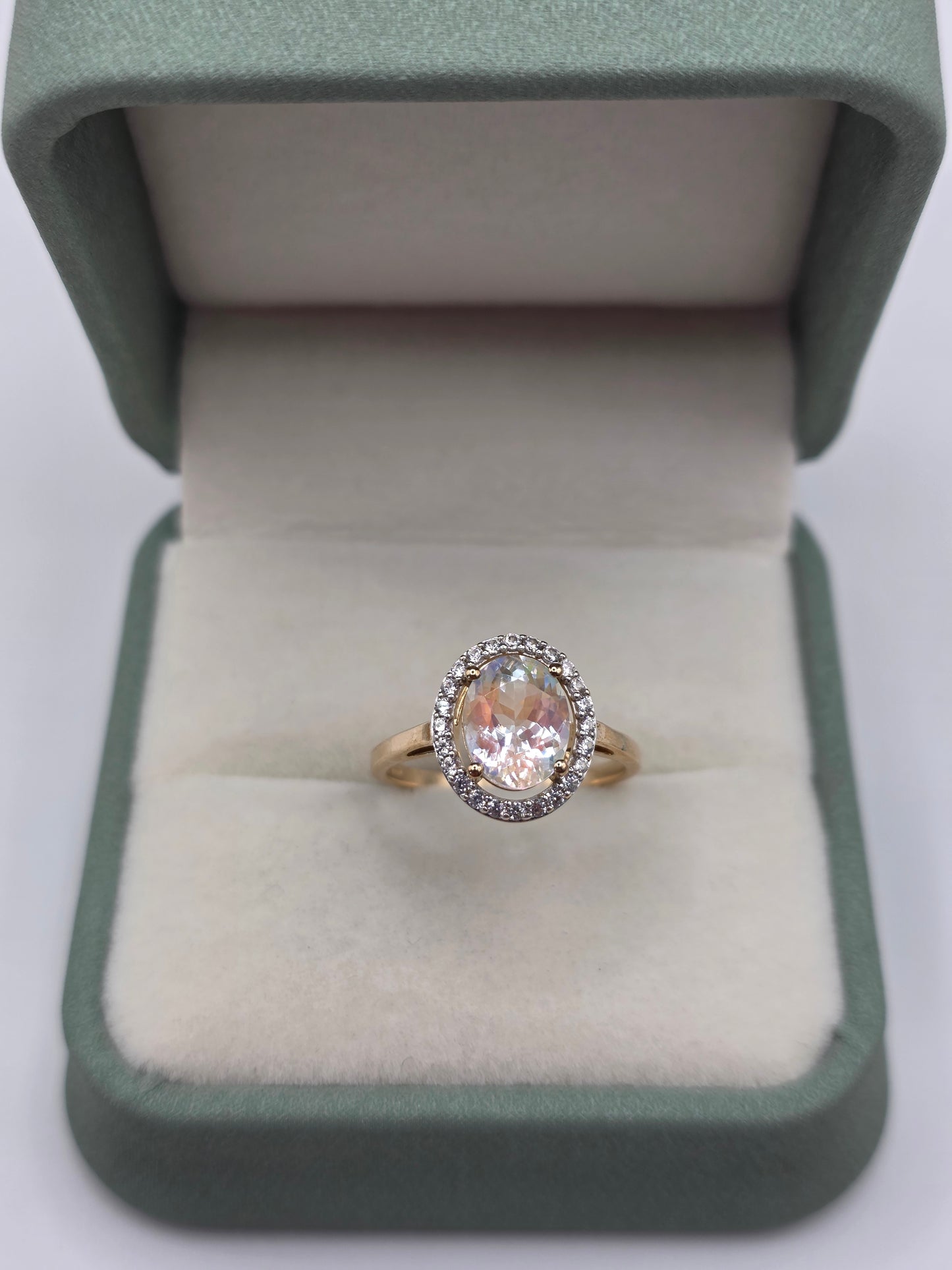 9ct gold topaz and zircon ring