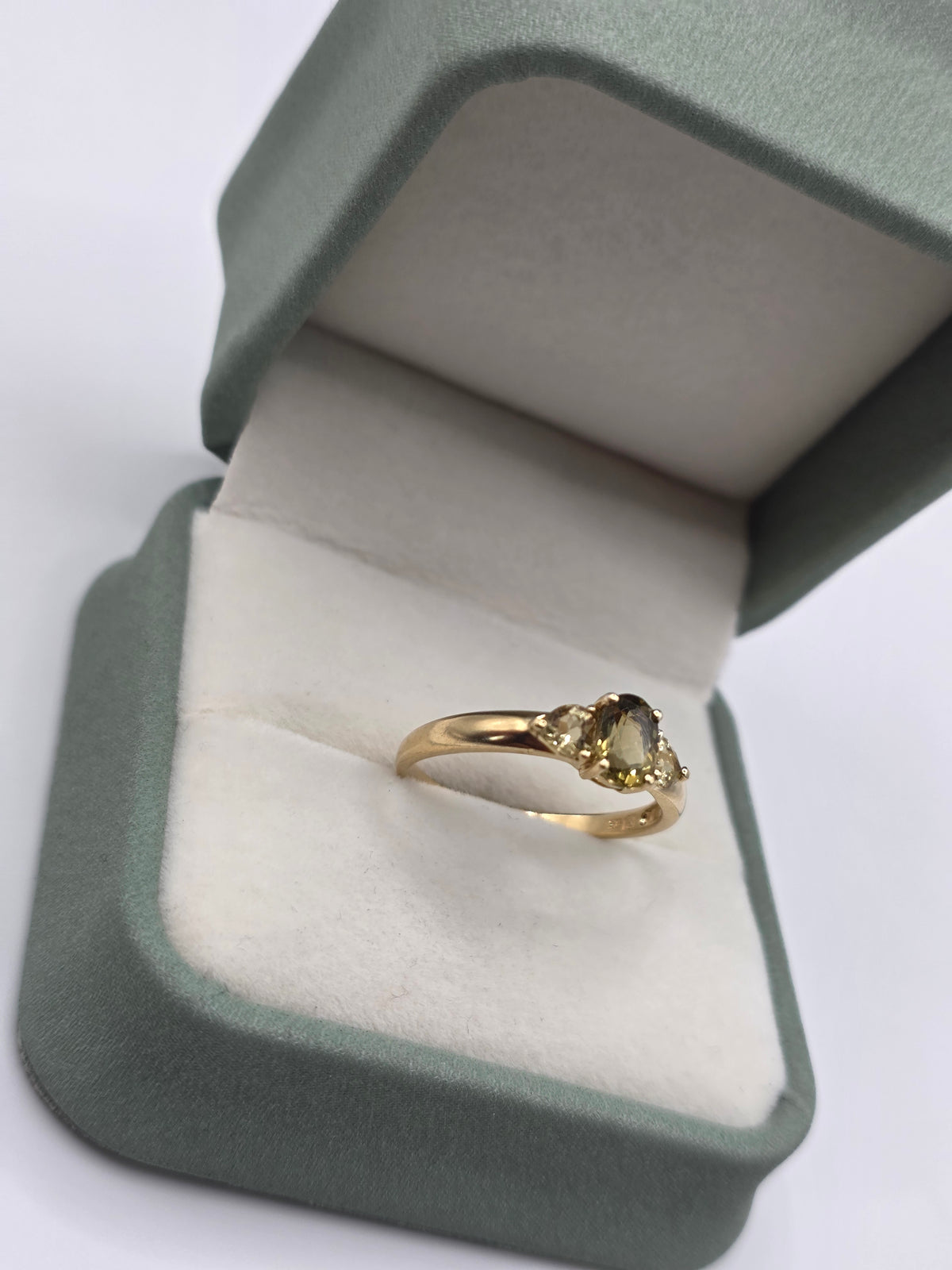9ct gold peridot and citrine ring