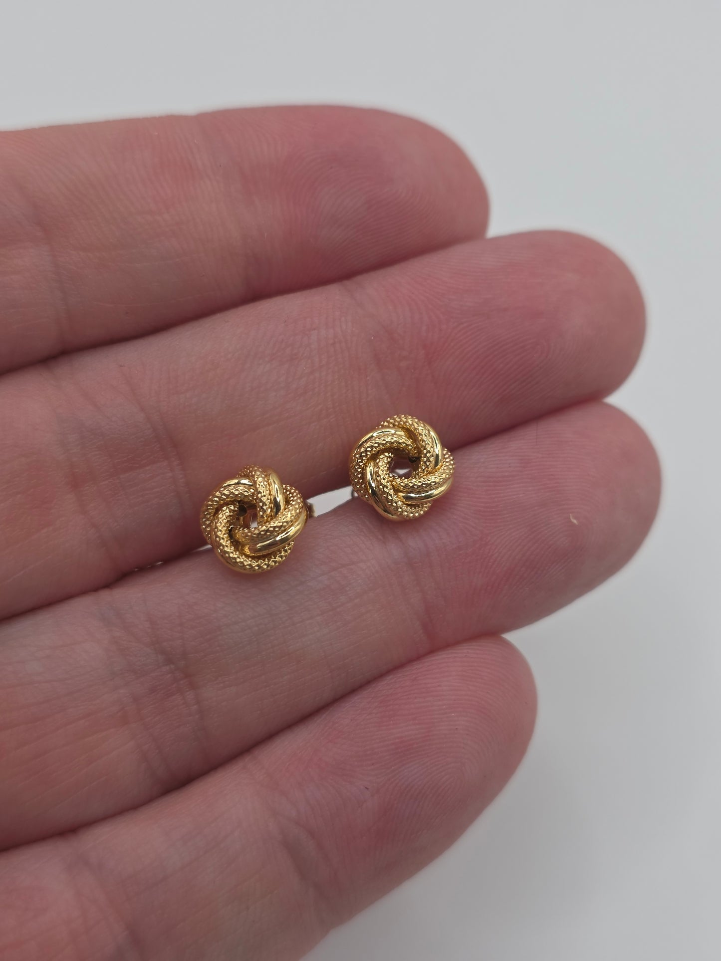 9ct gold frosted knot earrings