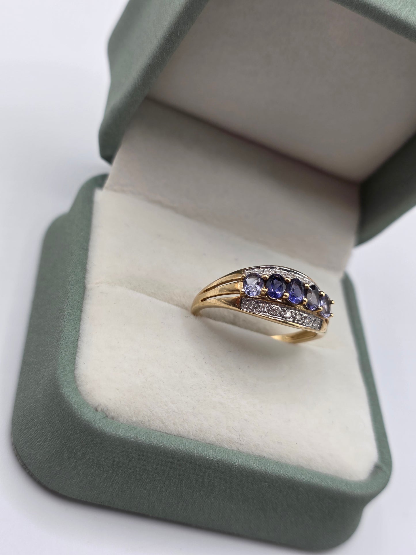 9ct gold iolite and diamond ring