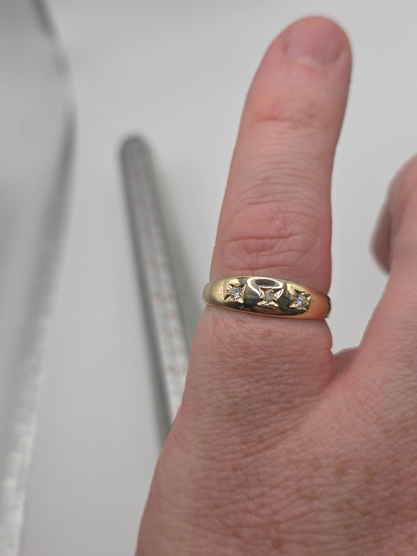 9ct gold diamond gypsy ring