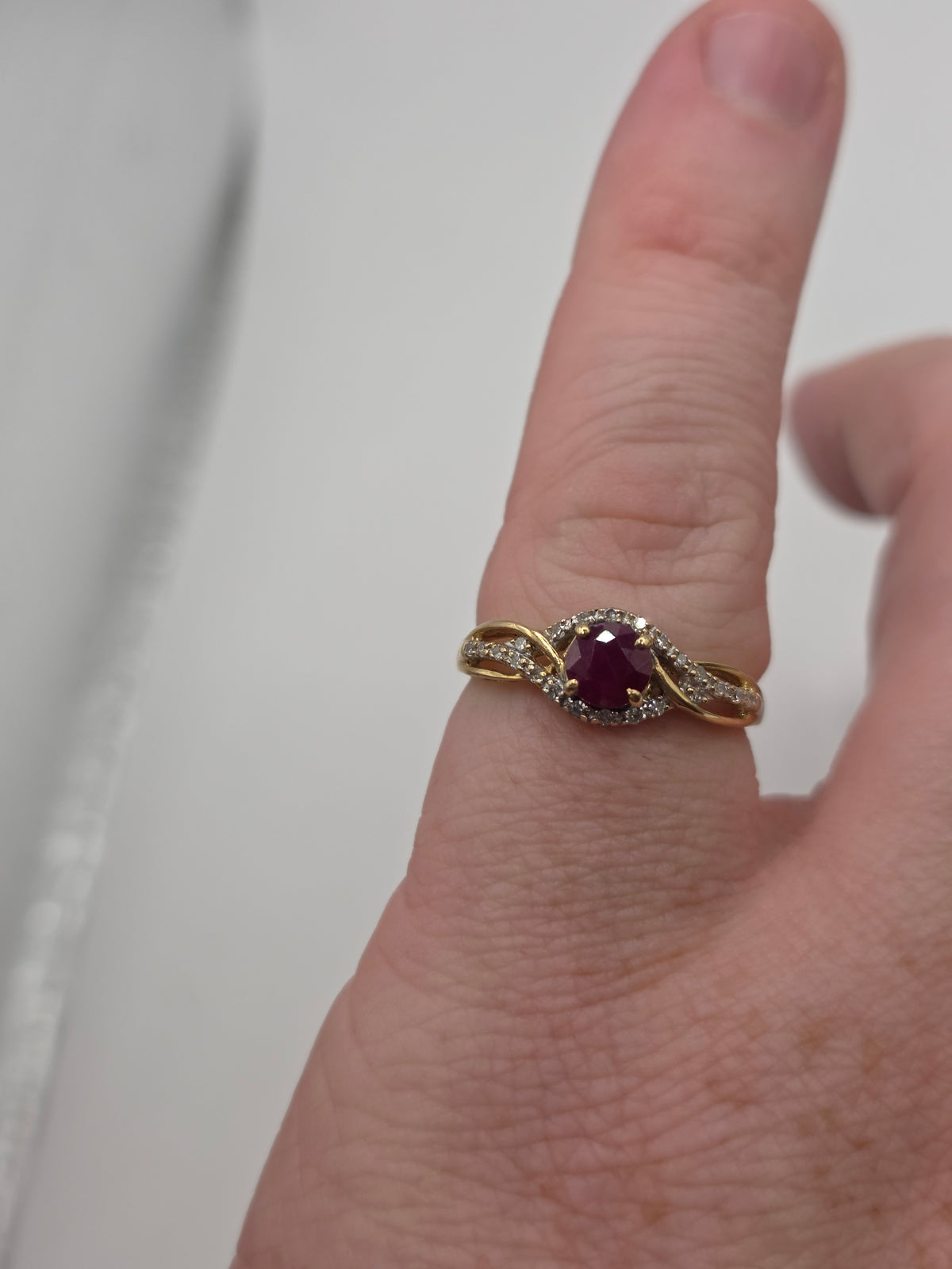 9ct gold ruby and diamond ring