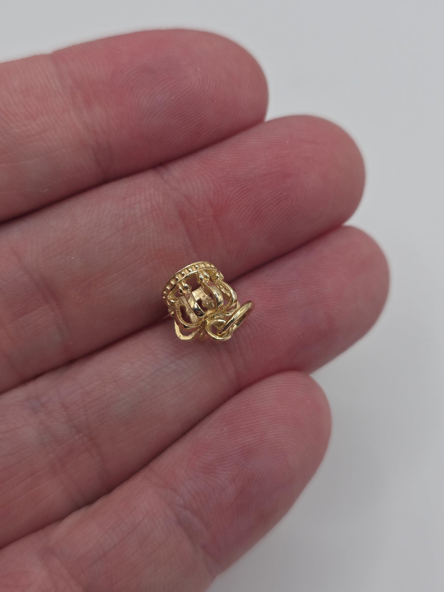9ct gold crown charm