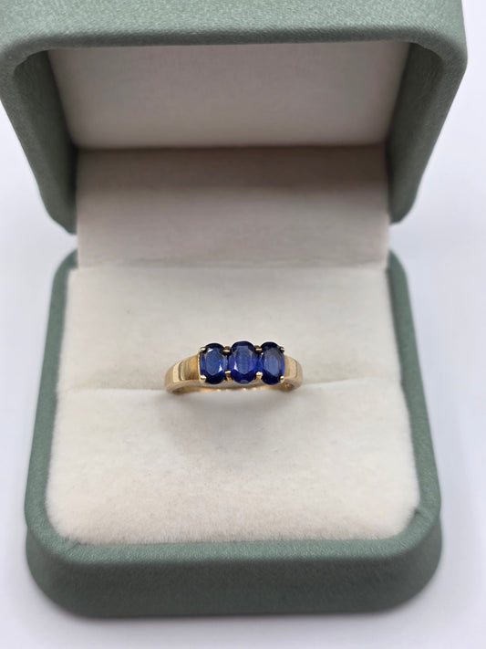 9ct gold yellow tourmaline and white topaz ring