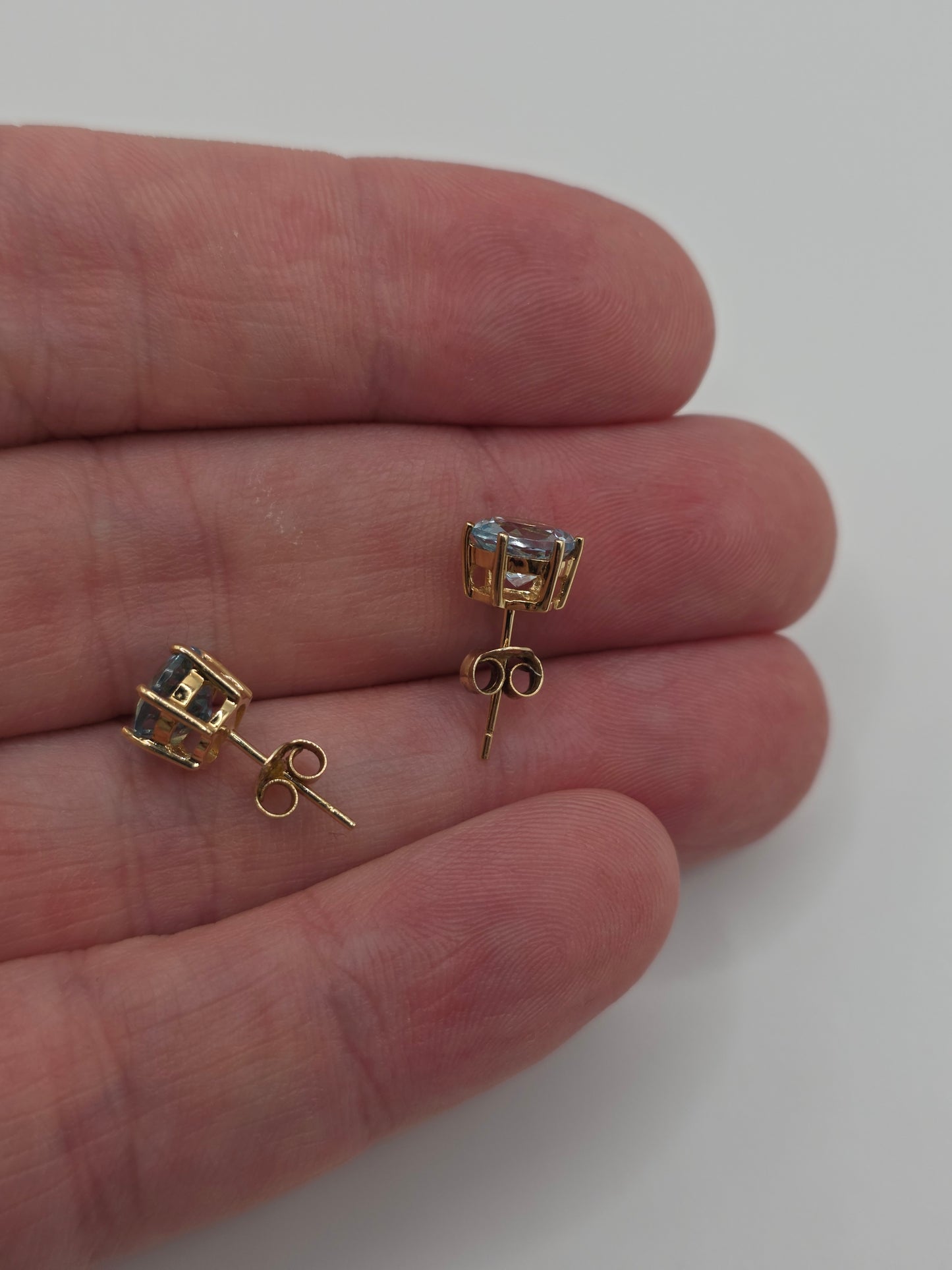 9ct gold topaz earrings