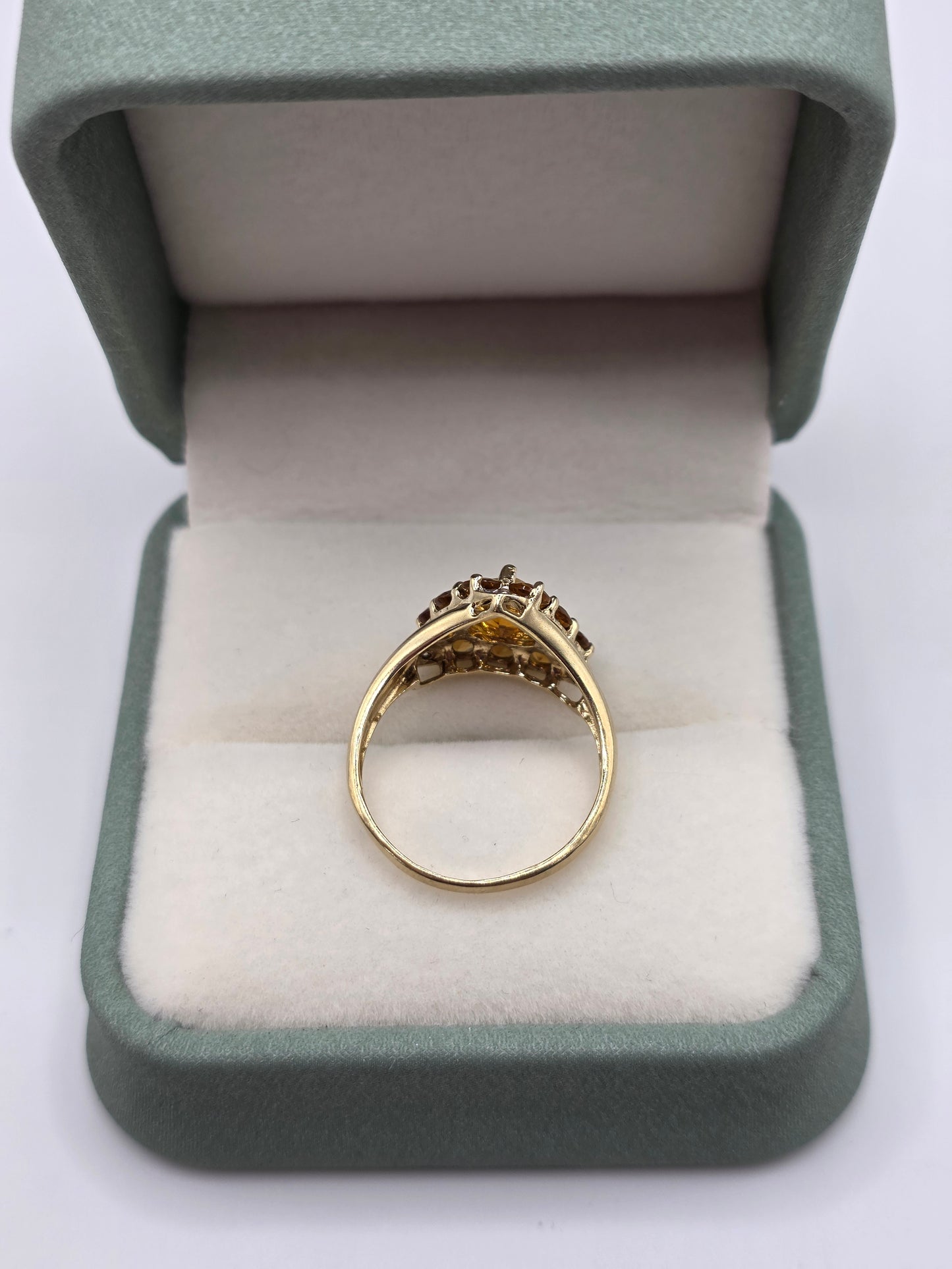 9ct gold citrine and diamond ring