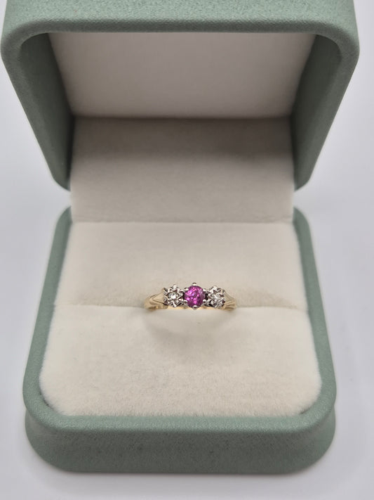 9ct gold ruby and diamond ring