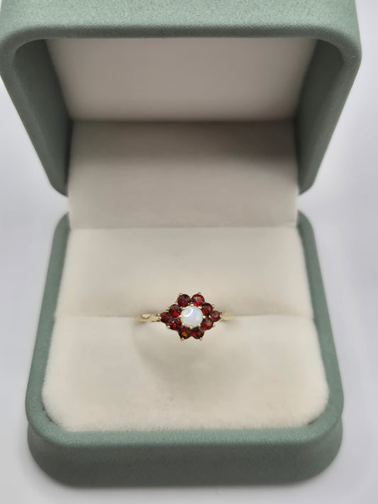 9ct gold opal and garnet ring