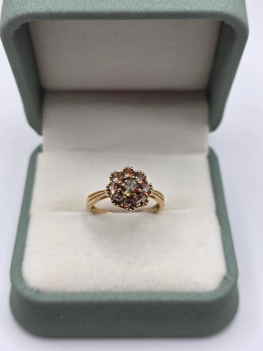 9ct gold quartz ring