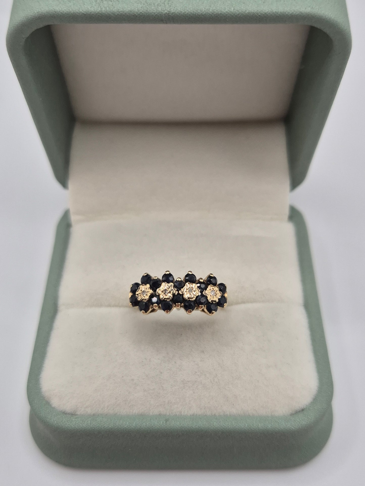 9ct gold sapphire and diamond ring