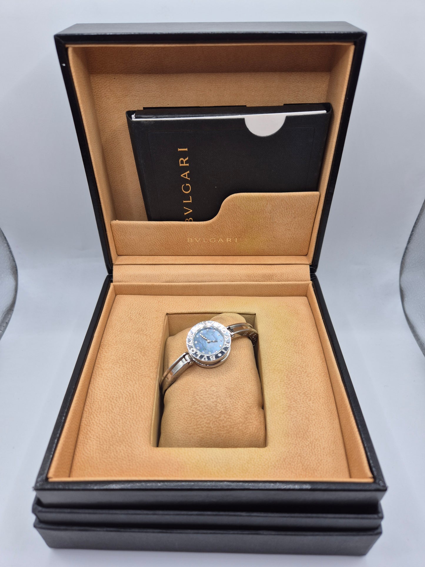 Bvlgari B.zero1 Bangle Watch Ref BZ 22 S Quartz