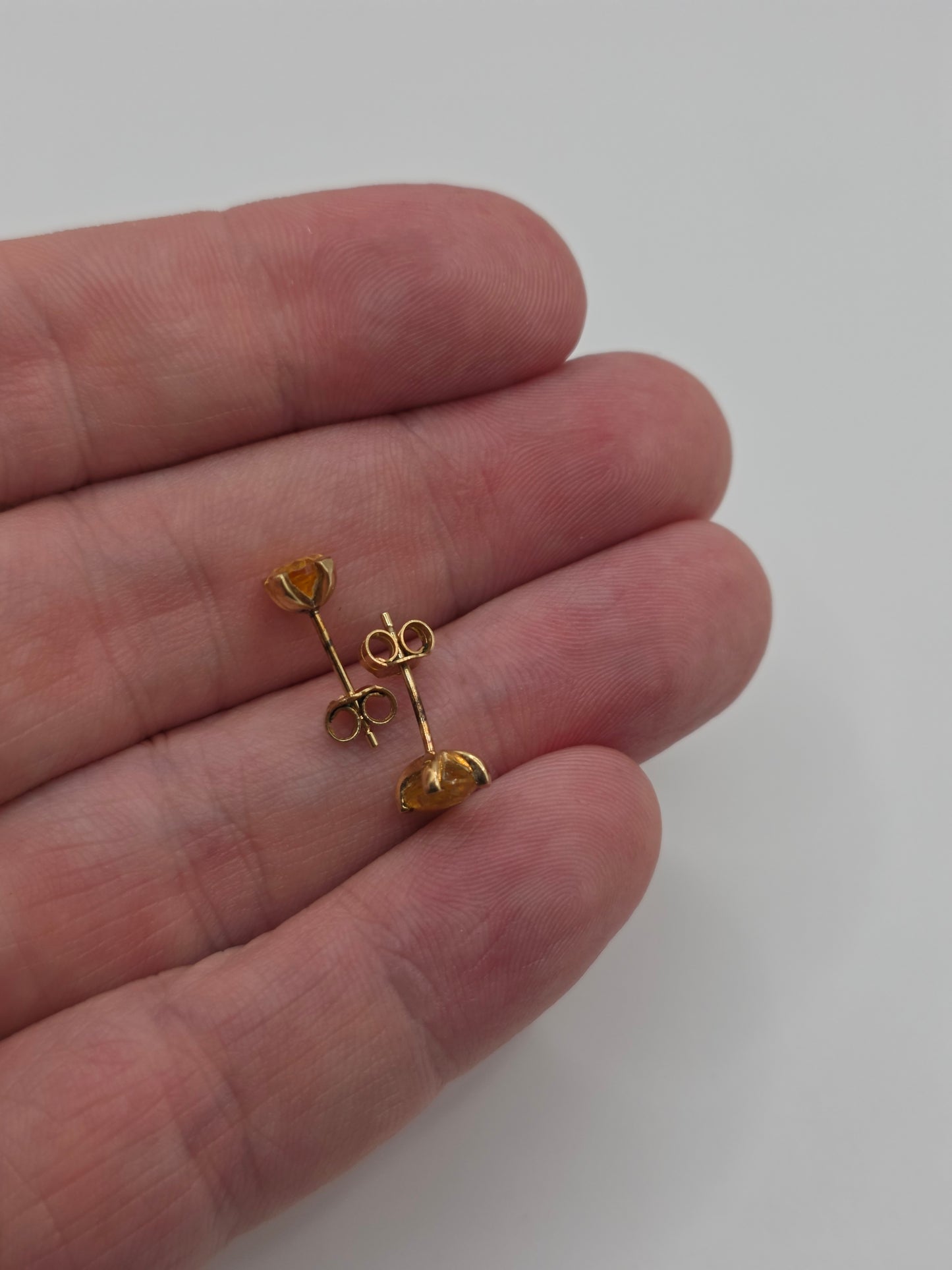9ct gold citrine earrings