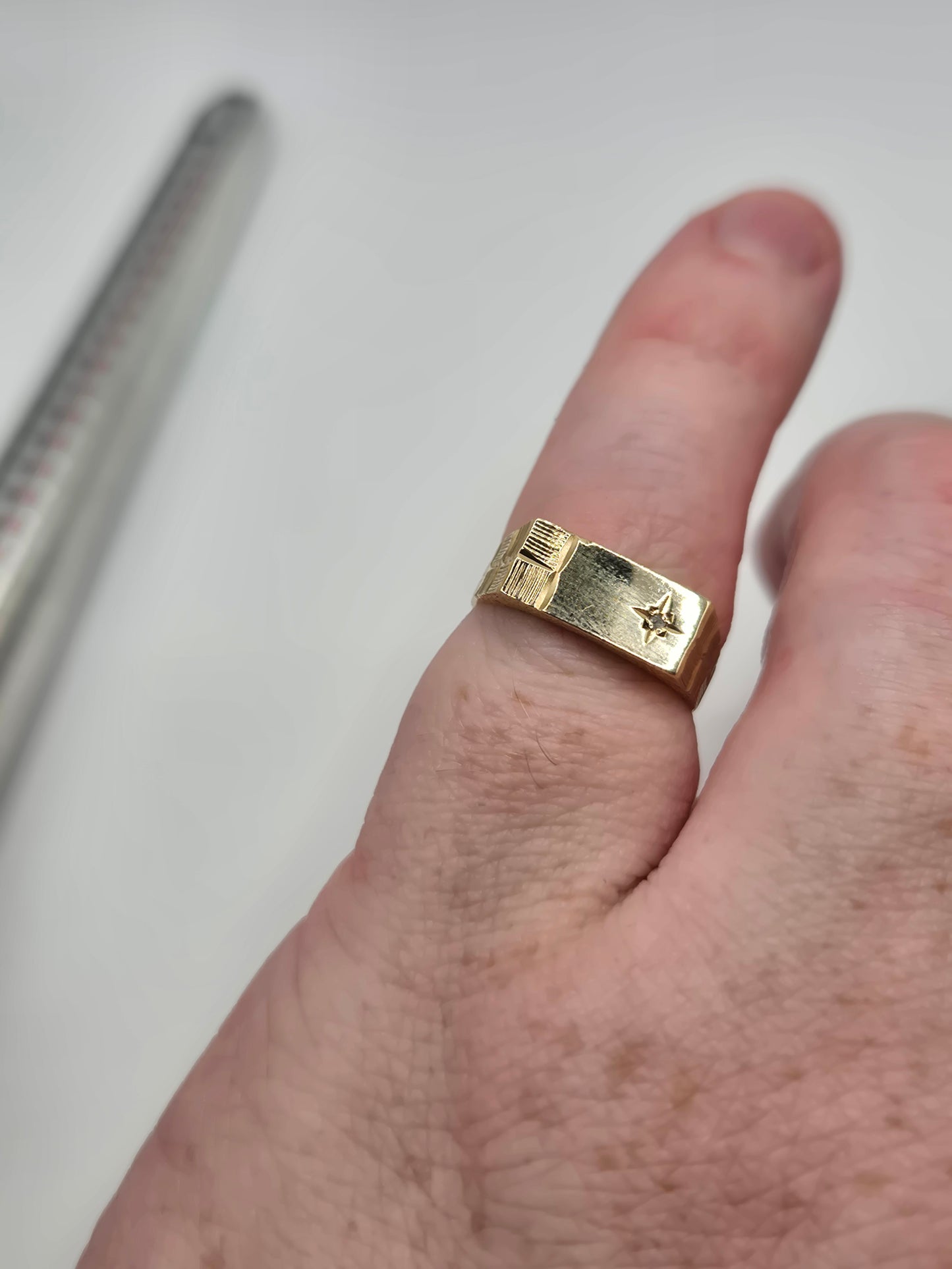 9ct gold diamond signet ring