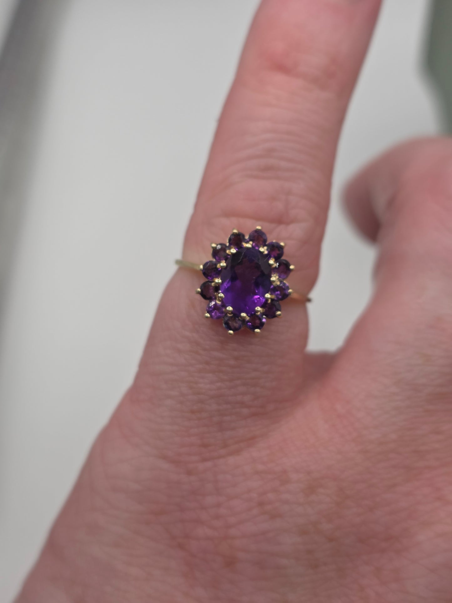 9ct gold amethyst cluster ring
