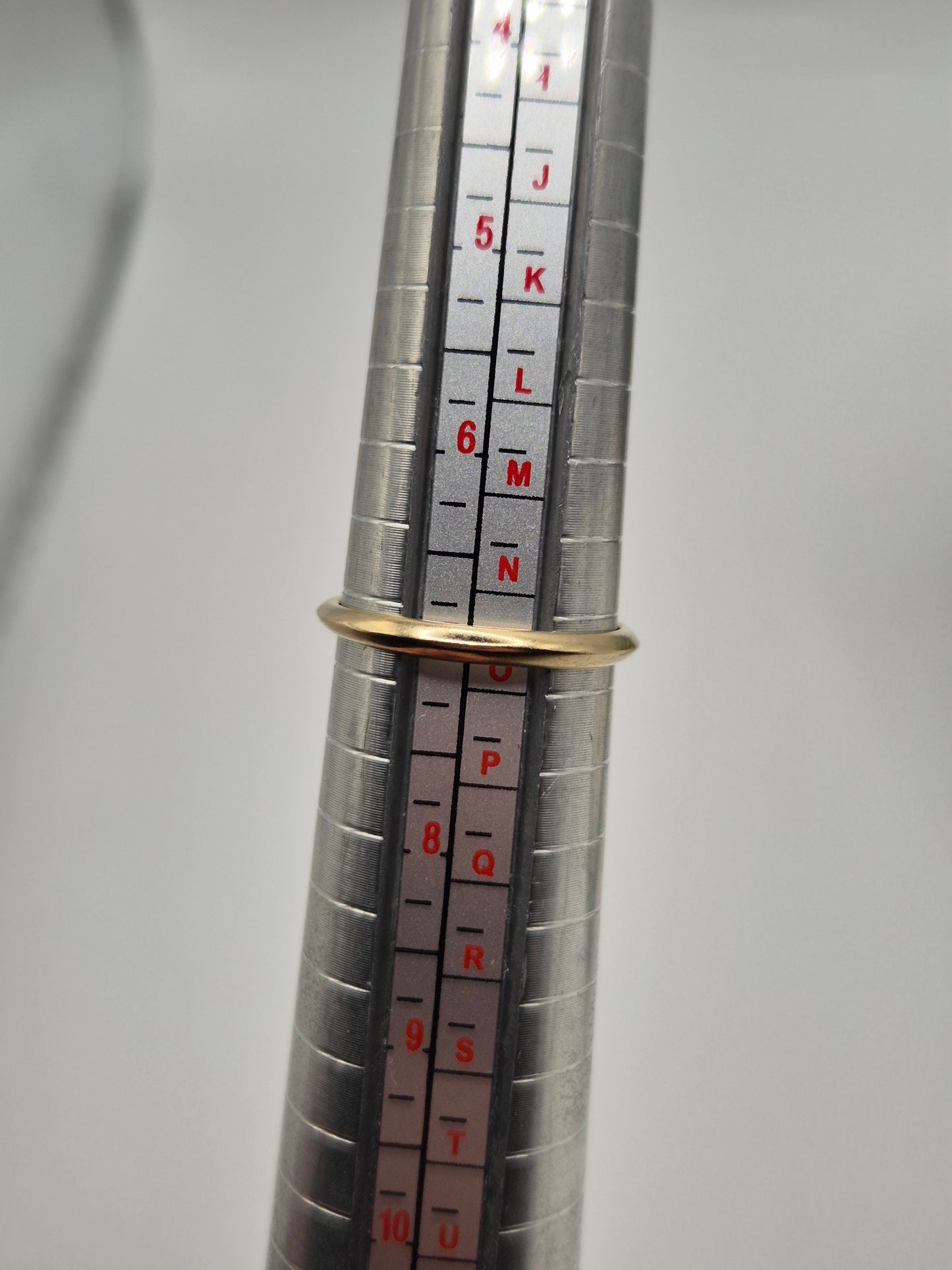 9ct gold amethyst ring