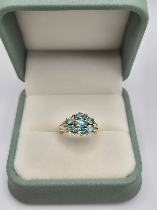 9ct gold topaz and diamond ring