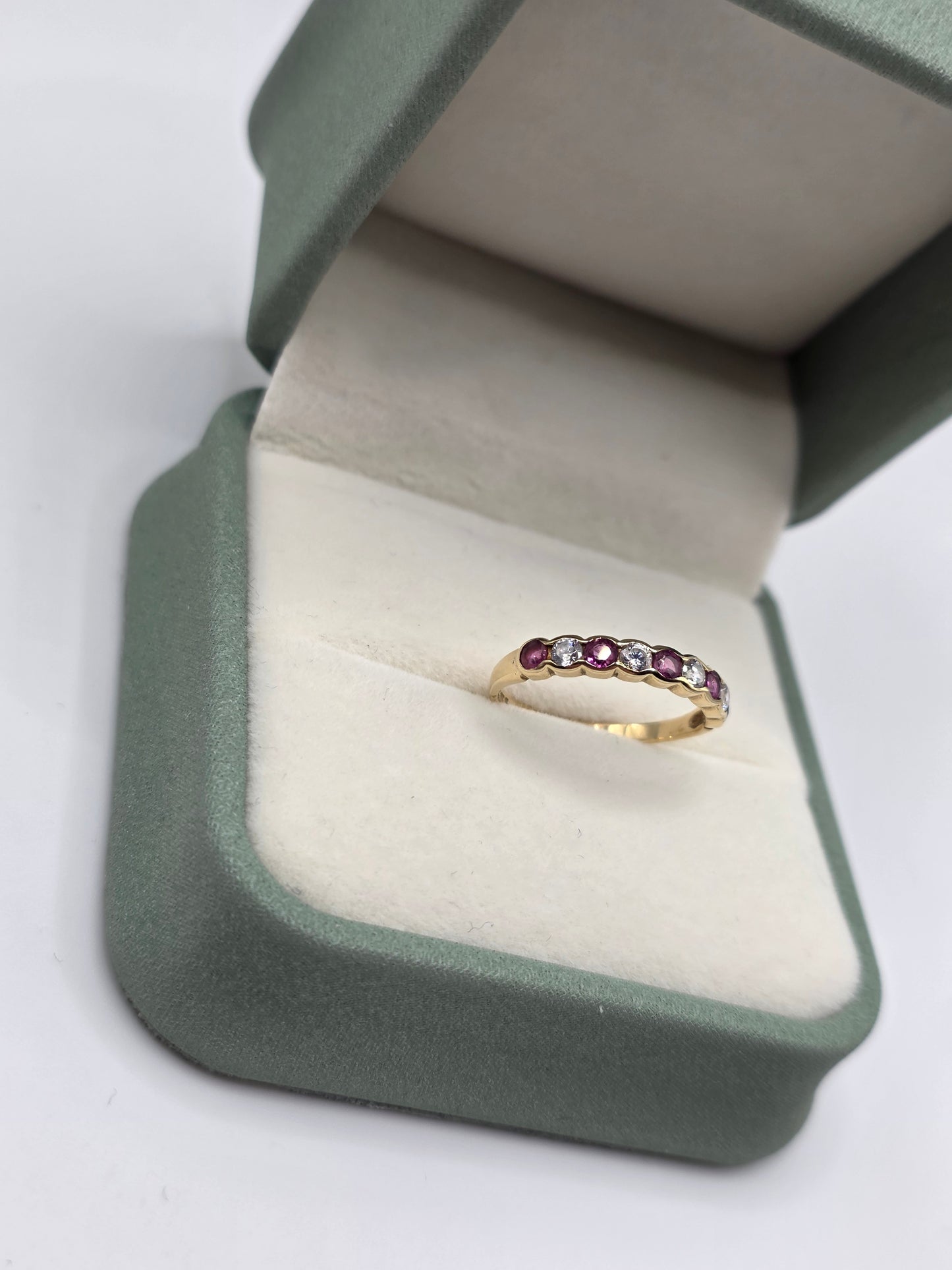 9ct gold ruby and cz ring