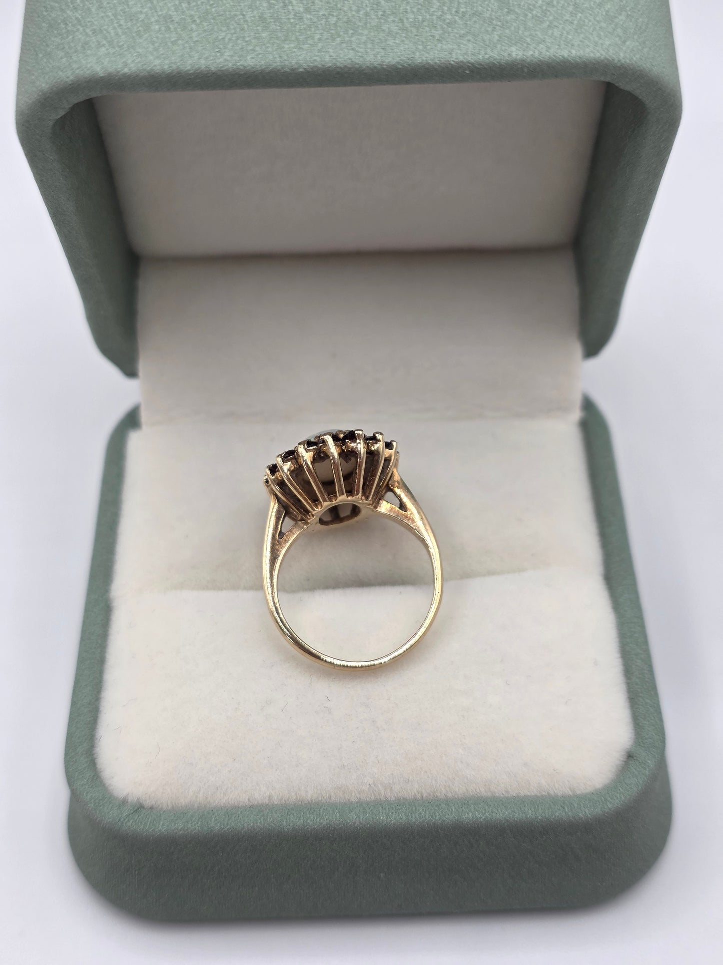 Vintage 9ct gold opal and garnet ring
