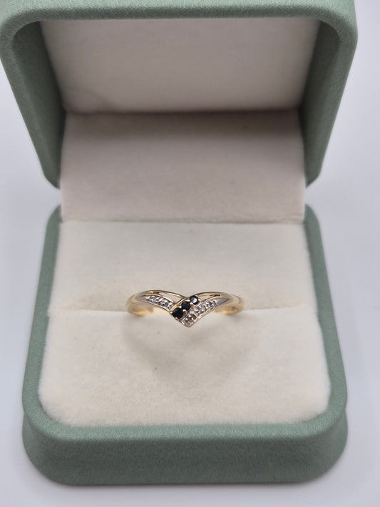 9ct gold sapphire and diamond wishbone ring