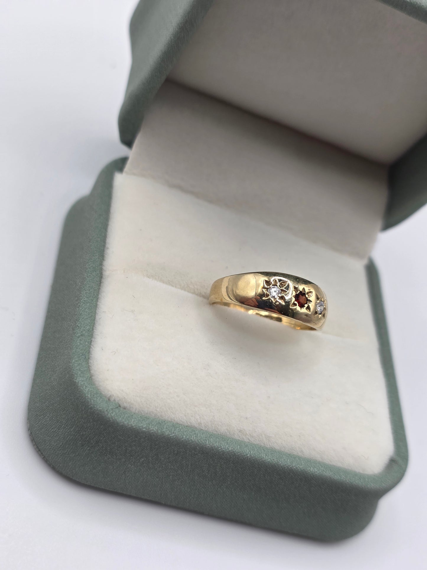 9ct gold garnet and cz gypsy ring