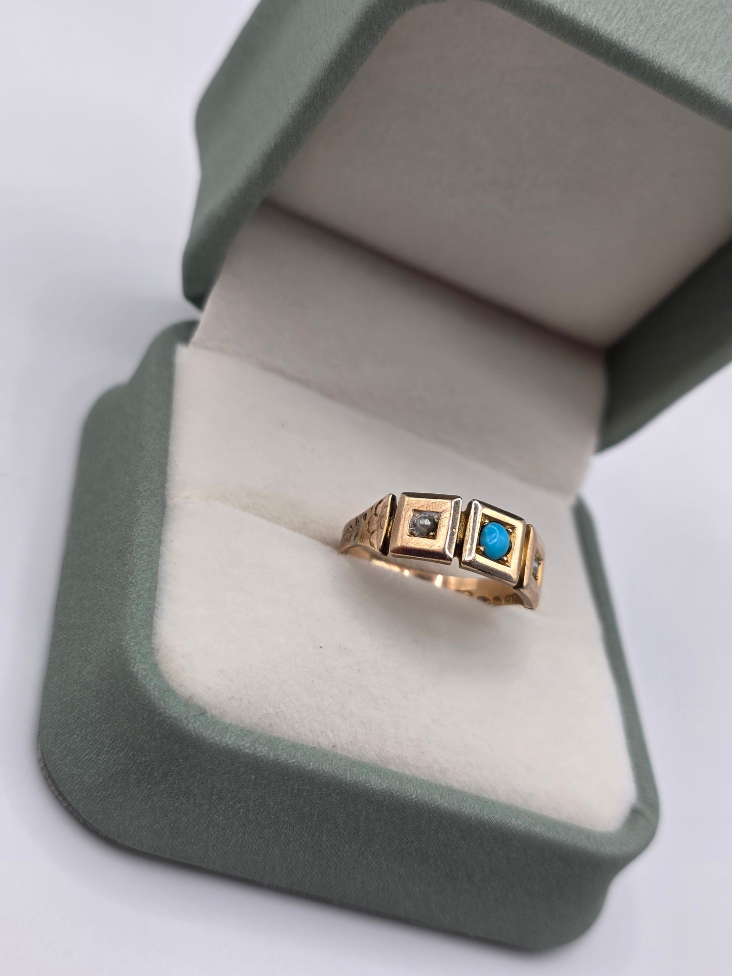 Antique 9ct gold turquoise and pearl gypsy ring