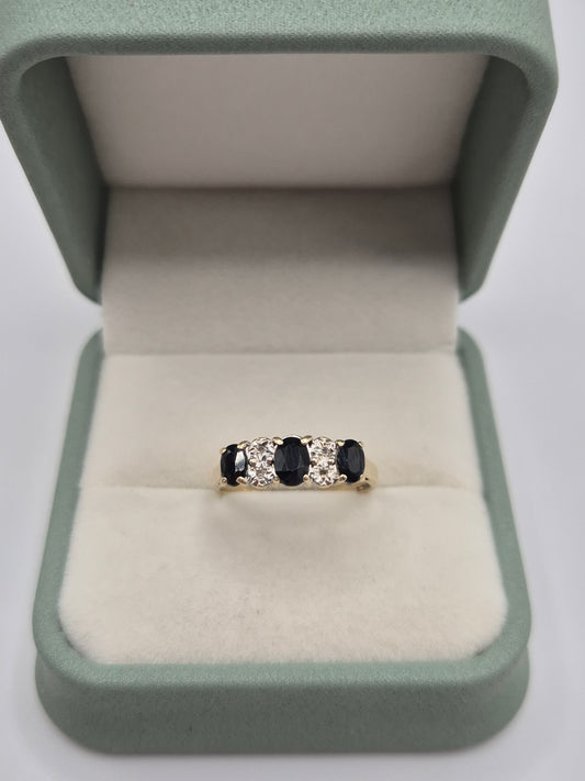 9ct gold sapphire and diamond ring