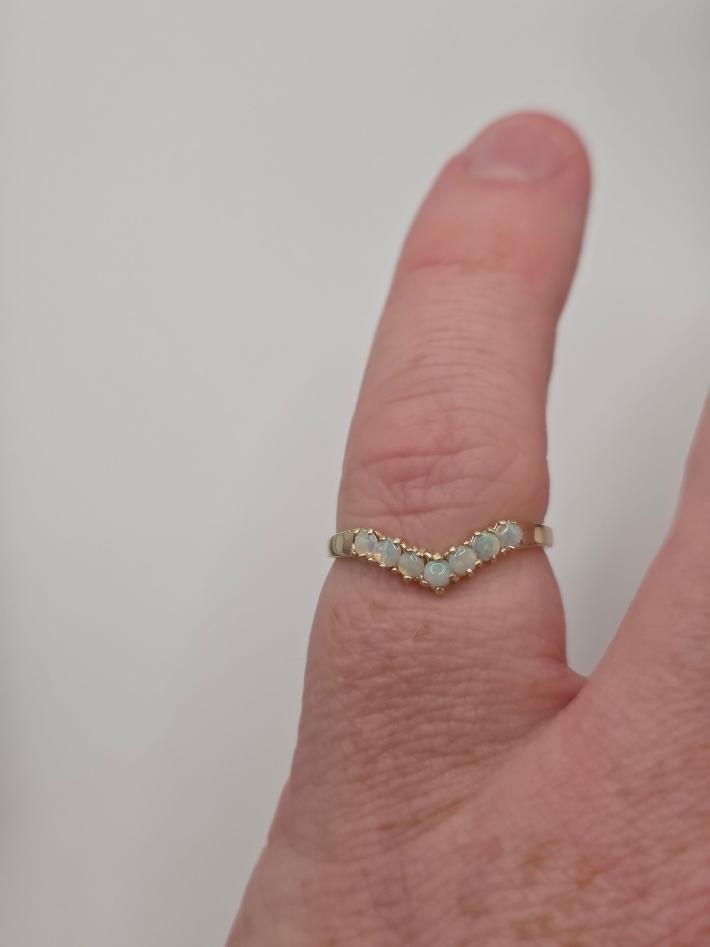 9ct gold opal wishbone ring