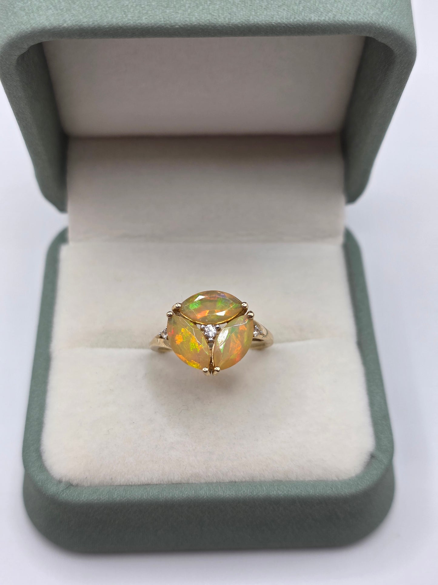 9ct gold opal and zircon ring
