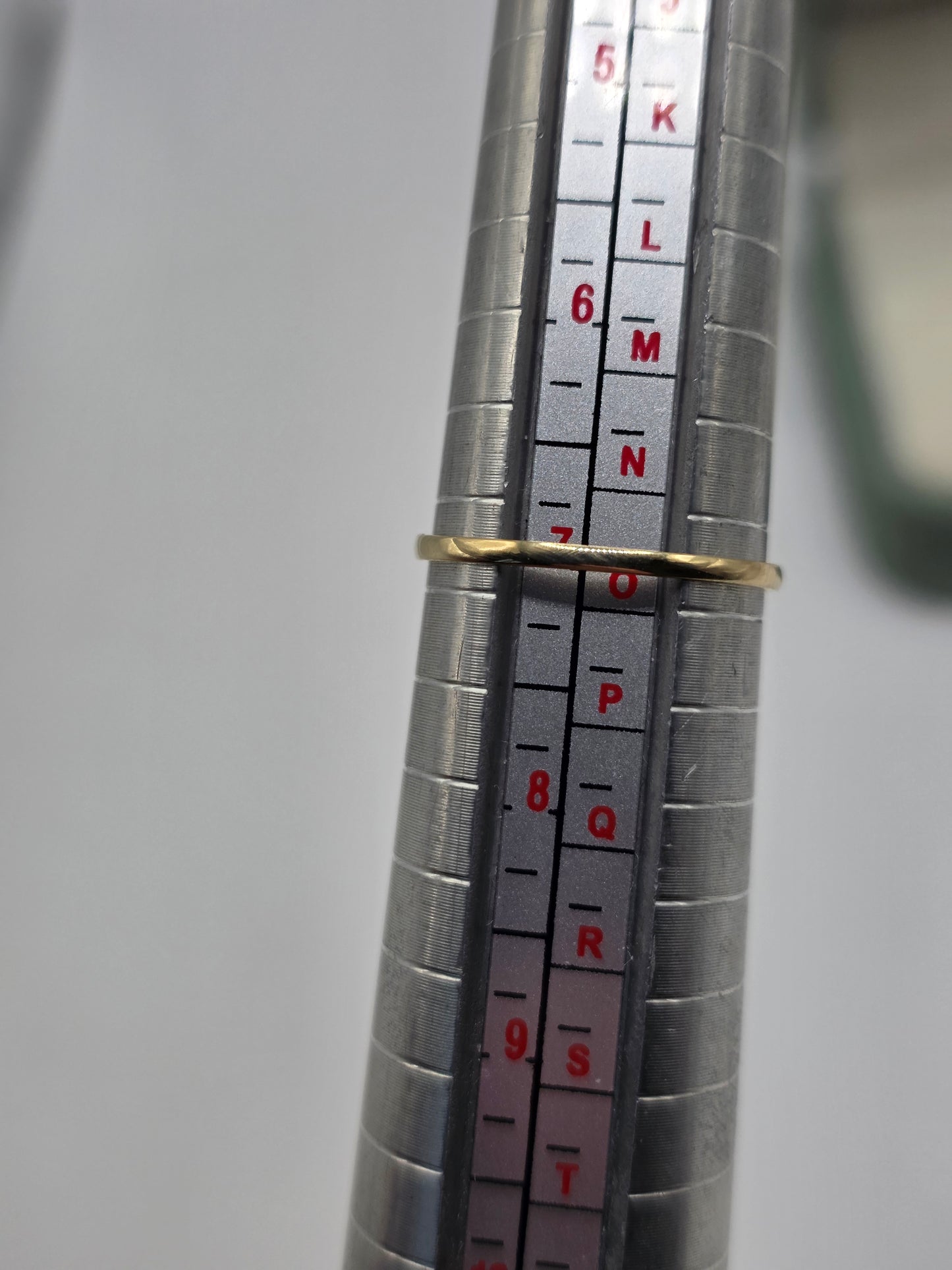 9ct gold amethyst ring