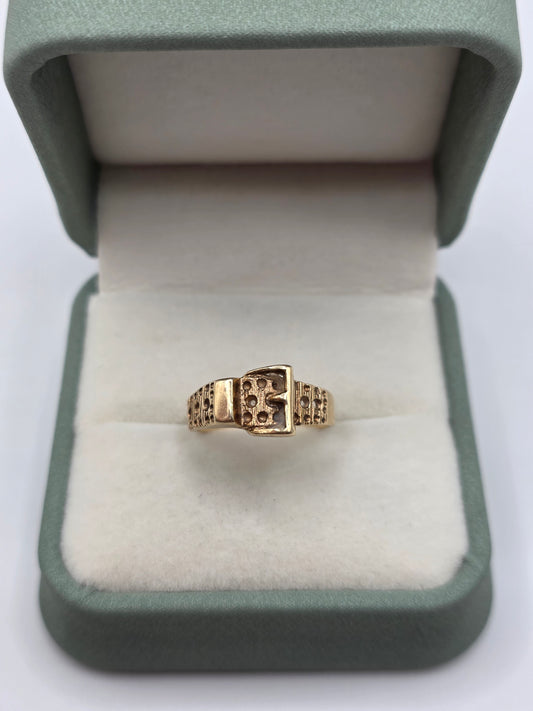 Vintage 9ct gold buckle ring